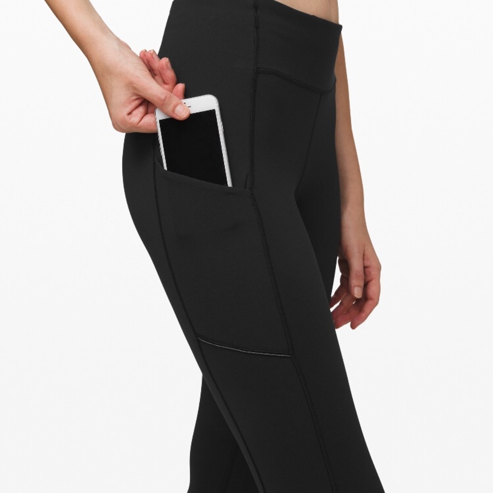 Lululemon Pants : Speed Up Tight 25’